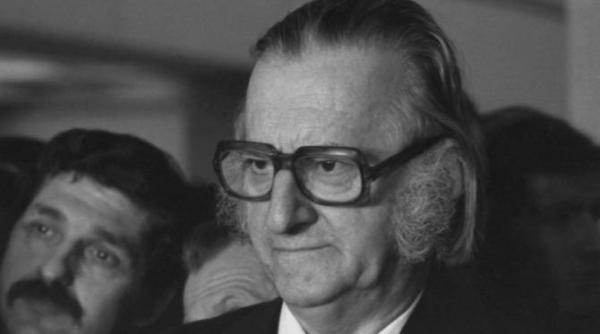 pictorul care a refuzat sa i faca portretul lui ceausescu printr o lupa noua la timisoara ce au pregatit curatorii