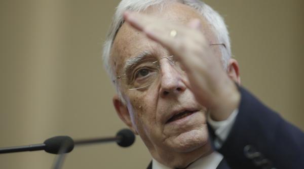 mugur isarescu bnr a anuntat cand va reduce dobanda de politica monetara