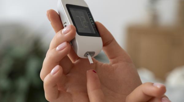 14 noiembrie ziua mondiala a diabetului maraton de informare si constientizare despre o afectiune care afecteaza milioane de oameni