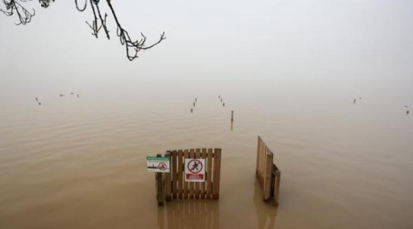au fost identificati alti doi romani morti in urma inundatiilor din valencia spania