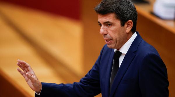 presedintele regiunii valencia recunoaste erori in gestionarea inundatiilor catastrofale dar protestatarii ii cer demisia