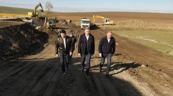 marcel ciolacu a inspectat lucrarile din zona inundatiilor de la galati se munceste intr un ritm bun