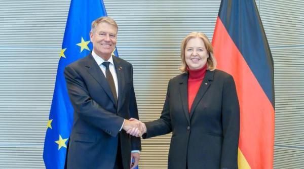 mesajul klaus iohannis din parlamentul german si in romania facem eforturi ca tinerii sa invete din greselile trecutului