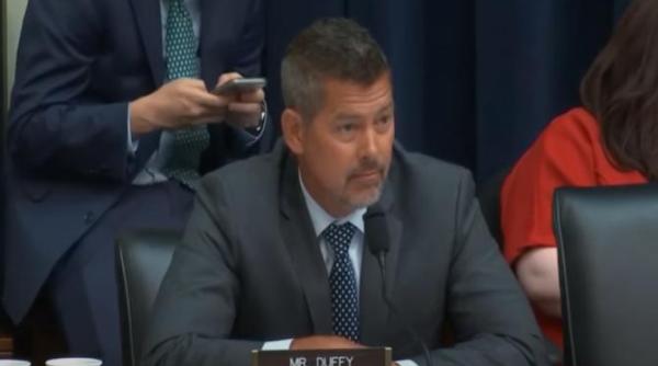 cine este sean duffy nominalizarea lui trump pentru functia de ministru al transporturilor o voce republicana respectata