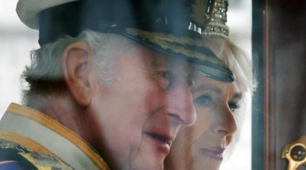 regele charles si regina camilla in doliu dupa ce un companion iubit a murit foto in articol