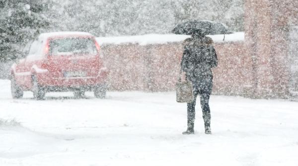 vremea se raceste semnificativ de maine cod galben si informare meteo pentru toata tara va ninge inclusiv in bucuresti
