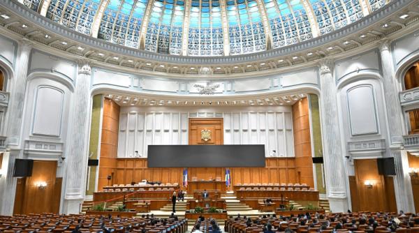 parlamentul se reuneste pentru aprobarea comisiilor de ancheta care vizeaza cheltuieli ale administratiei prezidentiale si investigarea mafiei imobiliare