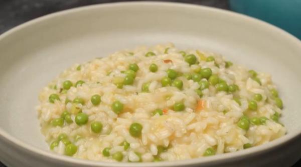 risi e bisi reteta simpla in post pe gustul tuturor