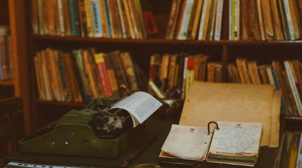 un portret al poetului arthur rimbaud realizat de iubitul sau paul verlaine va fi pus in vanzare cat valoreaza