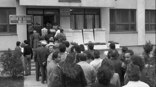 anul in care aproape 90prc dintre romani au iesit la vot ce i a adus pe oameni la urne in duminica orbului