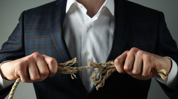 mi as dori un presedinte care sa mai iesim la vot cu speranta ca intr o zi viata se schimba si dupa potopul biblic a rasarit soarele