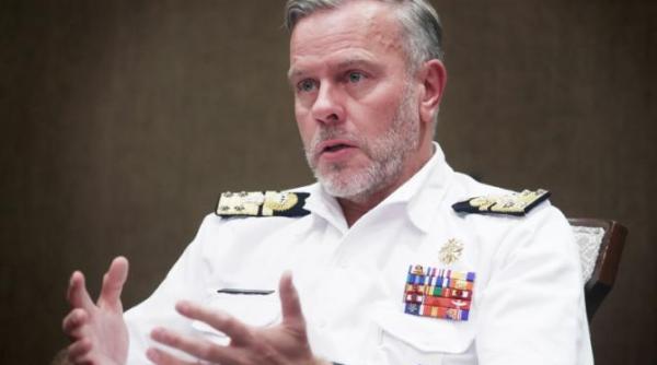 companiile din tarile nato avertizate in privinta unui razboi ce spune un amiral olandez despre lupta cu rusia si china