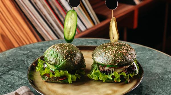 burgerul dubai fita gastronomica a anului 2024 cat costa in restaurante