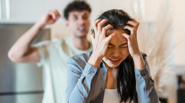 cearta cu apropiatii in perioada electorala un razboi al emotiilor psihoterapeutul alexandru paunescu arata cum putem gestiona situatia