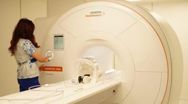 corneliu stefan rmn la spitalul judetean de urgenta din targoviste