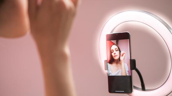 minorii ar putea avea interzis la filtrele de frumusete de pe tiktok bold glamour nu va mai fi accesibil