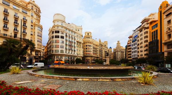 cauti o vacanta de iarna insorita in europa top 10 orase europene cu cele mai ridicate temperaturi iarna