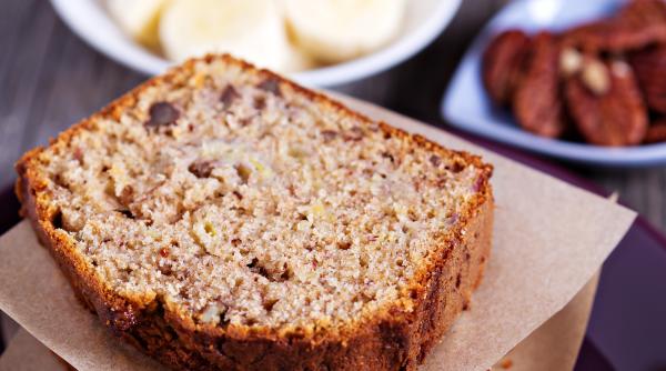 banana bread de post la airfryer o bunatate care se face mai repede decat la cuptor