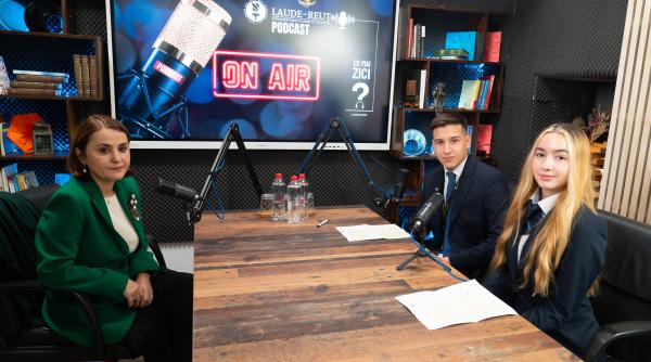 luminita odobescu la podcastul ce mai zici detalii personale din viata diplomatica impartasite liceenilor de la laude reut