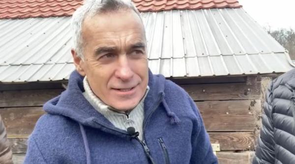 calin georgescu printre oi voi sunteti pastorul si aveti grija de fiintele pure la suflet ce va urmeaza cu incredere video