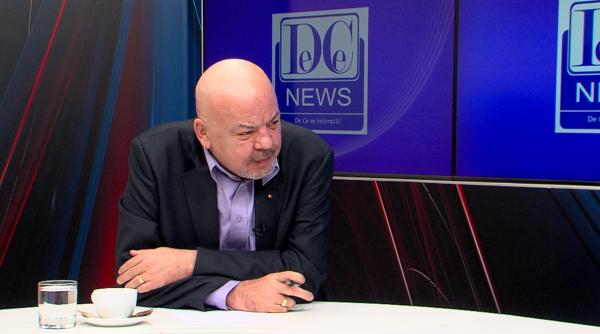 am stat toata vara sa caut toti bolsevicii istoricul florian bichir despre cartea in prima linie video