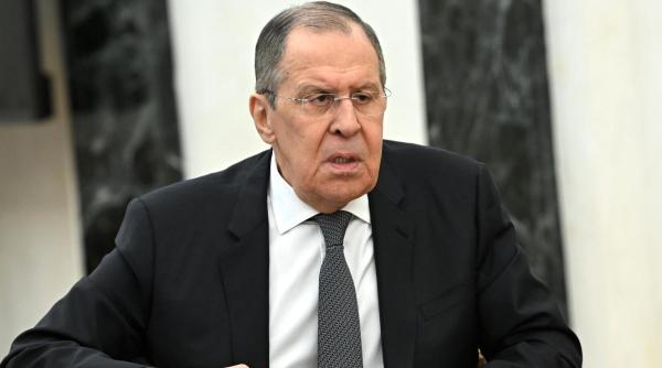 serghei lavrov a denuntat inutilitatea osce avertizand asupra trecerii de la un razboi rece la unul fierbinte