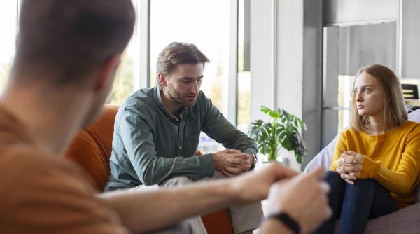 urmeaza o saptamana grea pentru raci provocari financiare introspectii profunde si lupte pentru drepturi