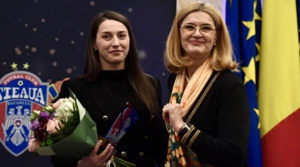 canotoarea ioana vrinceanu desemnata cea mai buna sportiva a clubului steaua si a anuntat retragerea dar i a in calcul o posibila revenire pentru jo 2028