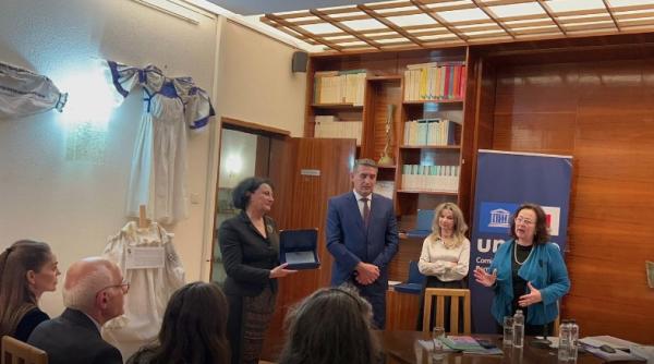 asociatia culturala cetatea romantei targoviste distinctie cnr unesco