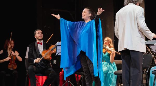 soprana felicia filip va canta la concertul de craciun al orchestrei catedralei sf iosif din bucuresti