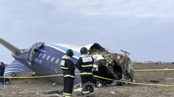 ce au auzit doi pasageri inainte ca avionul azerbaidjan airlines sa se prabuseasca in kazahstan reuters