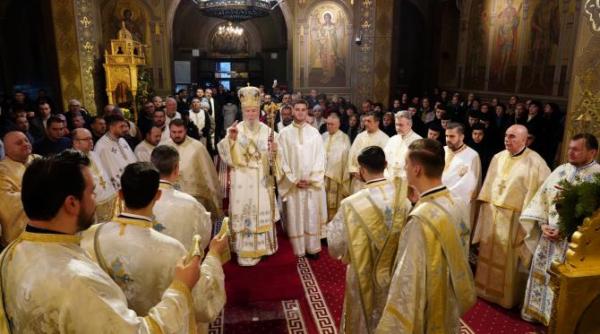 inaltpreasfintitul parinte nifon un sfert de veac de arhiepastorie la targoviste