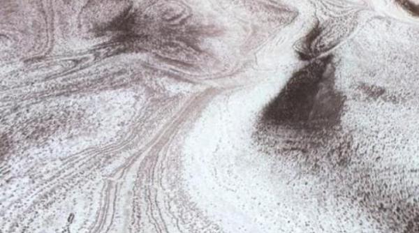 cum ninge de fapt pe marte