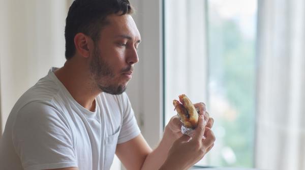 fenomenul food noise ce sunt gandurile obsesive despre mancare si cum pot fi controlate