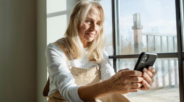 o experta dezvaluie suplimentul ideal de luat in timpul menopauzei pentru a contracara ridurile