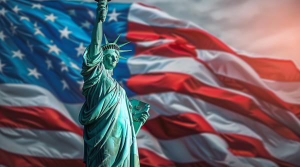 oficialul american care a anuntat ridicarea vizelor pentru romania are origini romanesti cine este alejandro mayorkas