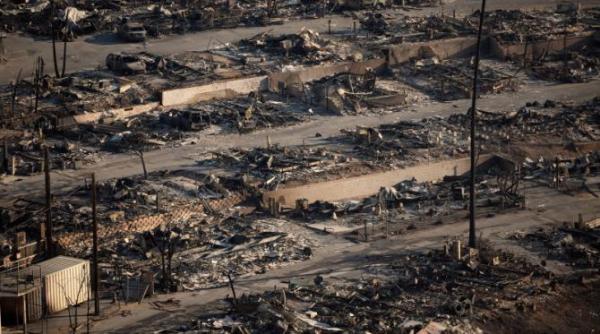 o casa din malibu a fost singura cladire care a ramas intacta dupa incendiului din california care i secretul ei video