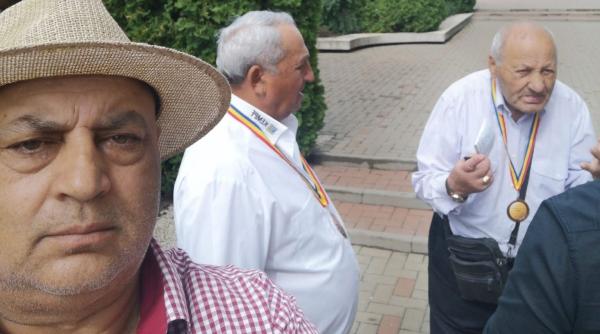 calauza romilor prin hatisul birocratiei digitale din iasi fac totul din suflet sunt mandru de etnia mea