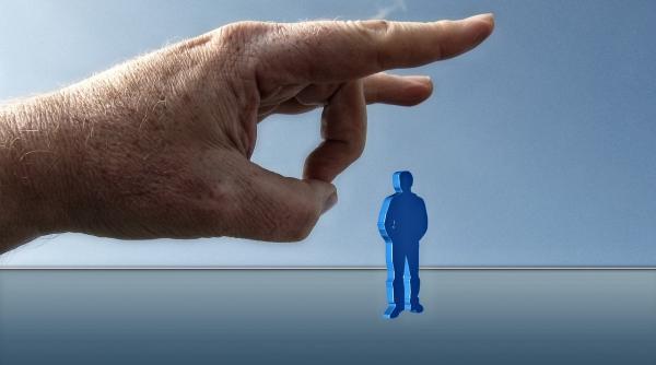 angajati ai primariei iasi fara loc de munca la inceput de an inclusiv mai multi directori nevoiti sa paraseasca institutia