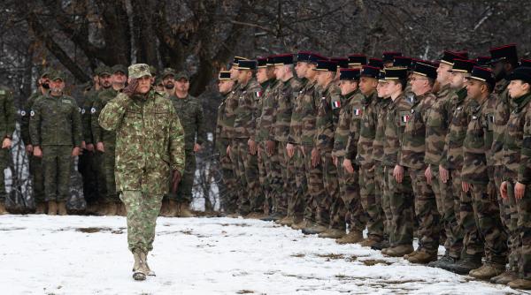 schimbare a comenzii grupului de lupta al nato in romania