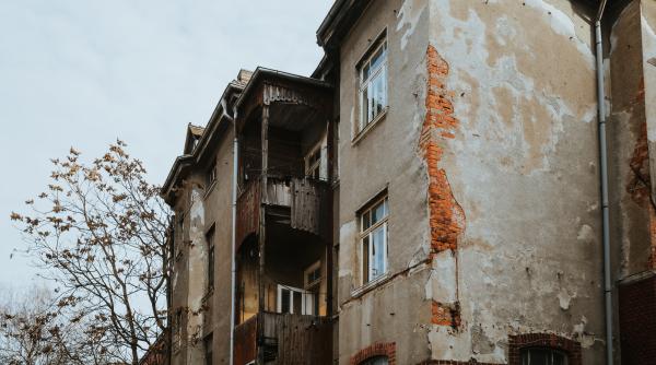 cum se realizeaza consolidarea tehnica a cladirilor pentru siguranta seismica video