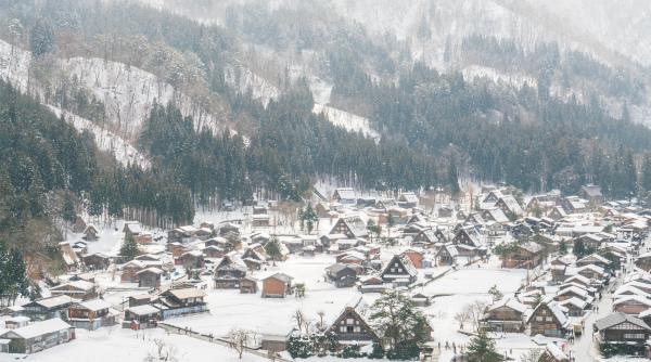 se intoarce iarna dupa temperaturile de primavara din 2025 elena mateescu anm prognoza meteo actualizata video