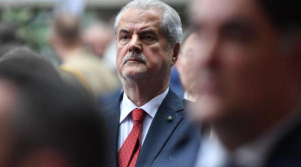 adrian nastase dupa decizia lui iohannis in ceea ce l priveste murdar personaj