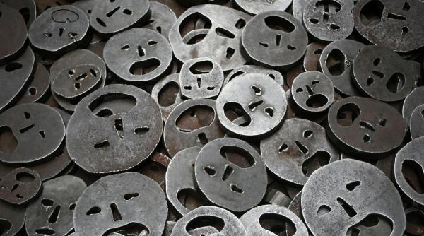 david maxim fost luptator in trupele speciale israeliene semnal dupa amenintarile aduse teatrului evreiesc este destul sa fie transformat intr o tinta