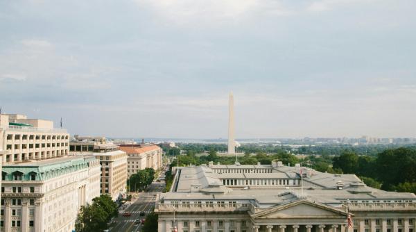 oficial ue deplasare la washington pentru discutii despre tarifele sua care ameninta exporturile europene