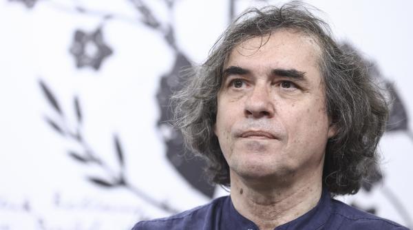 reactii dupa respingerea lui cartarescu din academia romana bogdan o popescu gabriel liiceanu andrei caramitru vasile banescu si oana pellea in spatele scriitorului