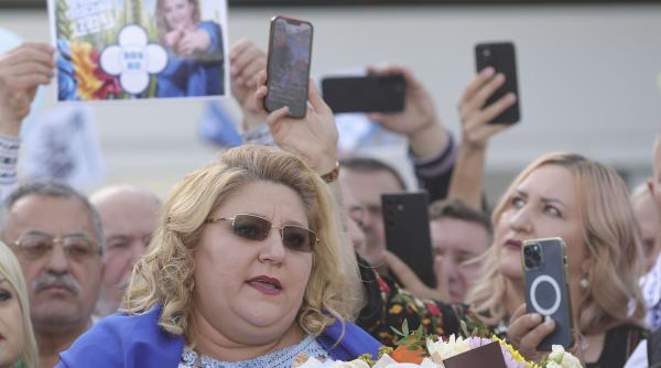 diana sosoaca in mijlocul unui nou scandal promovarea cultului dictatorului nicolae ceausescu ii aduce un denunt penal
