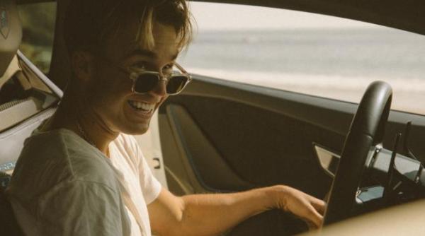 soferii care parcheaza pe colt in intersectie titi aur isi merita soarta video