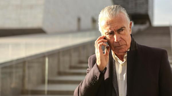 schema ponzi prin care mii de oameni au pierdut bani cum functioneaza inselatoria