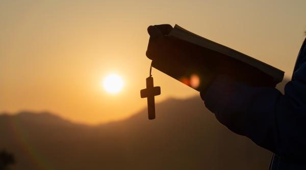 anti mit cei mai mari savanti ai lumii au fost religiosi avem raspunsul